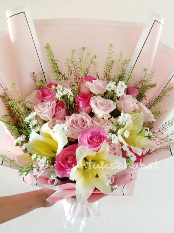 Shunshine Lily Mix Rose