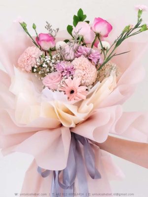 Alexandra Bouquet