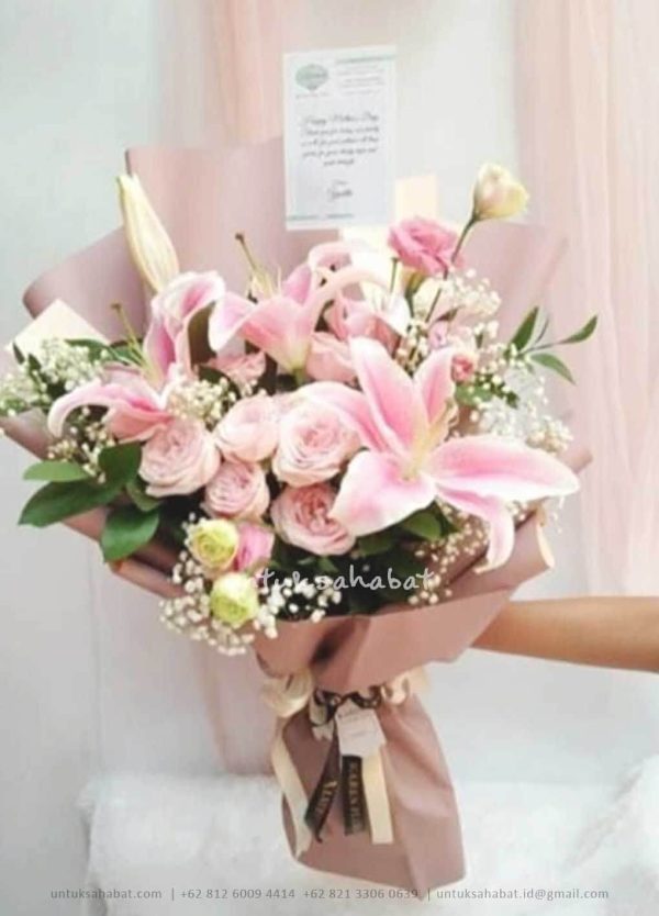 Camila Hand Bouquet