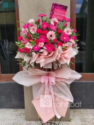 Standing Flower Solo 03